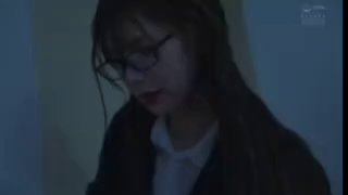 广西政府采购网4P粉嫩小萝莉一男多女多人啪啪，四个嫩妹翘起一排屁股
